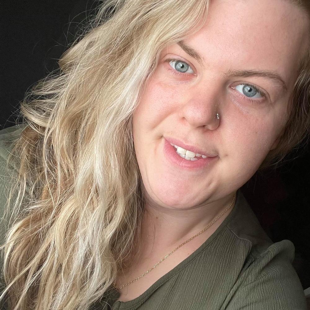 Meet your Posher, Tiffany